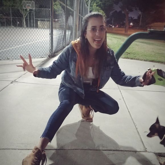 Meet your Posher, Sandra - Picture 1 of 1